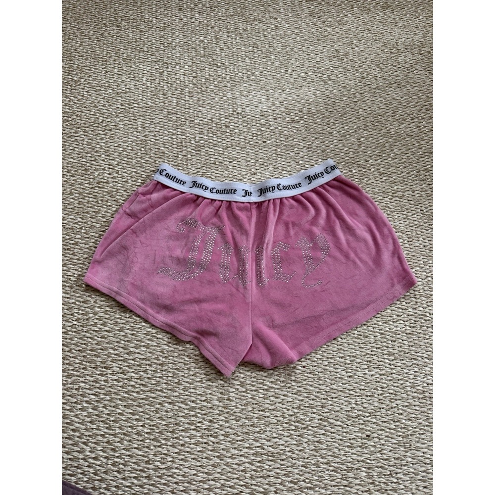 Vintage Pink Juicy Couture Y2K Velour Booty Shorts. Mini